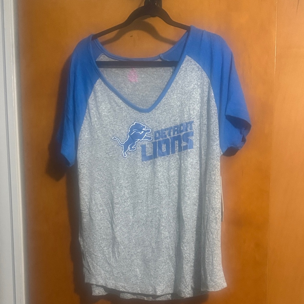 NFL Blue and Gray Women's Short Sleeve Tee